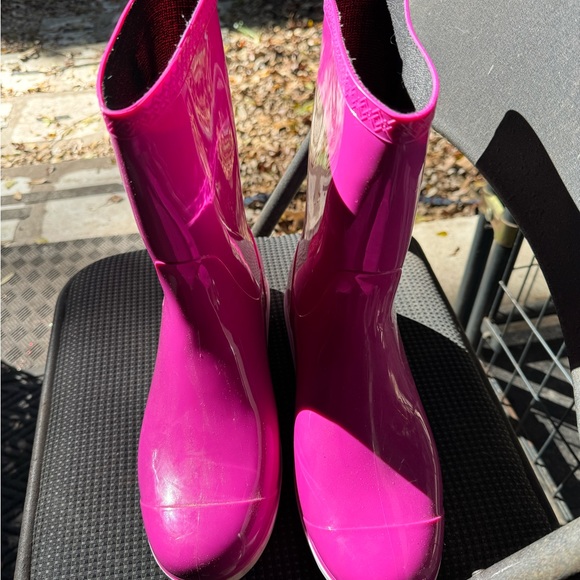 COPY - Hot pink UGG rain boots, size 11 women - Picture 6 of 7